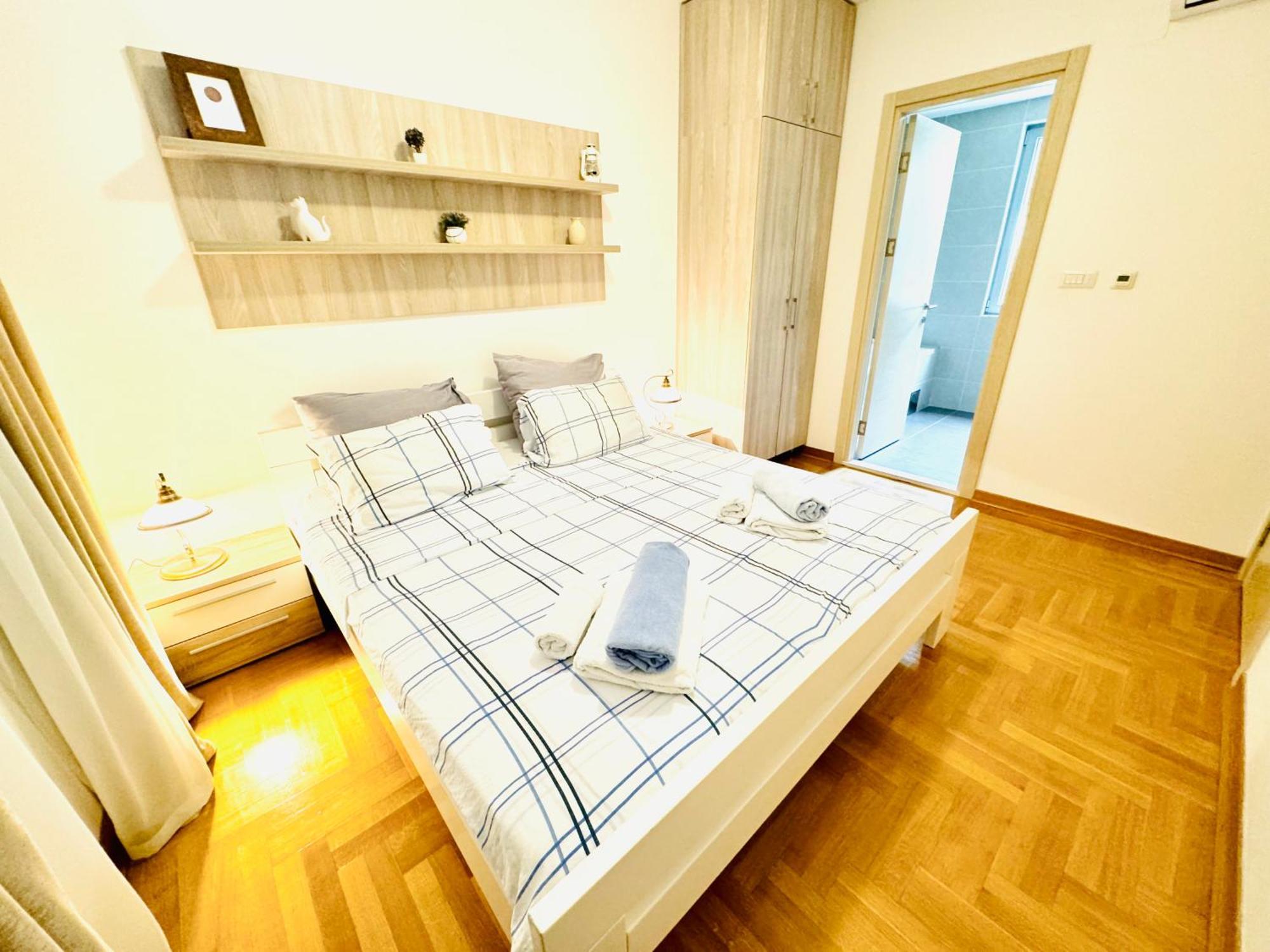 Lavender Bay Apartment C21 Donji Morinj Exteriör bild